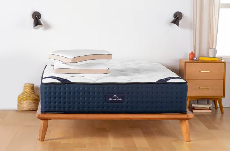 dreamcloud luxury hybrid mattress